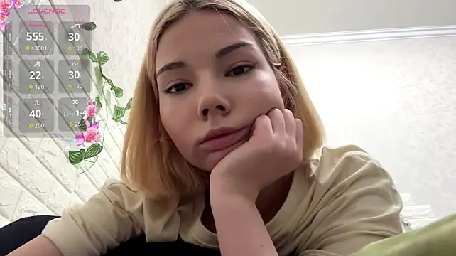VersieWoodal's Live XXX Chat
