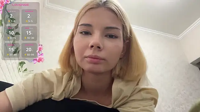 VersieWoodal Show in webcam