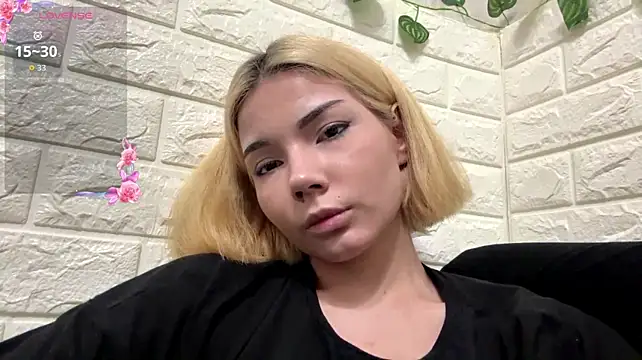 VersieWoodal's Webcam Show