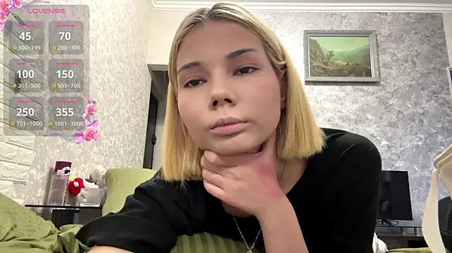 VersieWoodal's Live XXX Chat