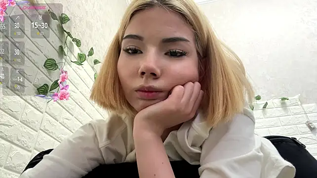 VersieWoodaln Live XXX chat