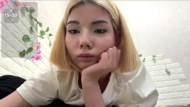 Živý XXX chat VersieWoodal