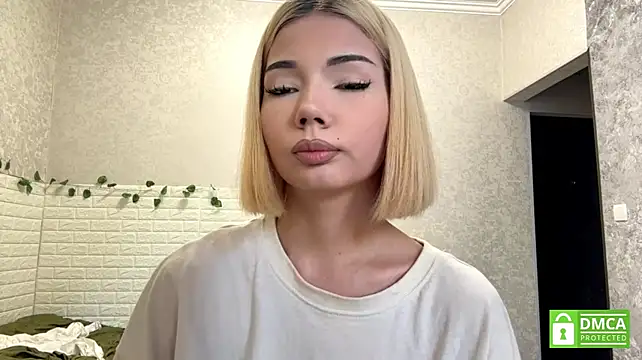 VersieWoodal's Live XXX Chat