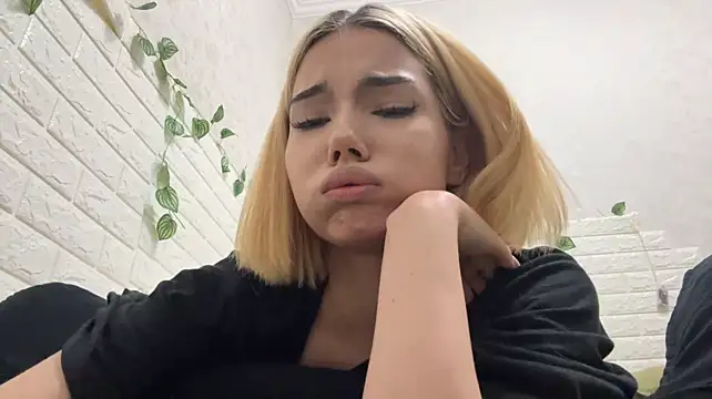 Živý XXX chat VersieWoodal