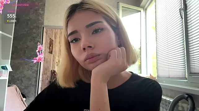 แชท XXX สดของ VersieWoodal
