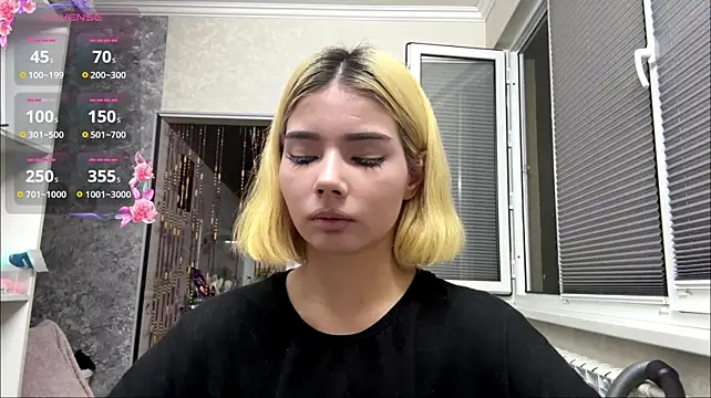 VersieWoodal's Live XXX Chat