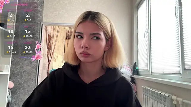VersieWoodal's Live XXX Chat