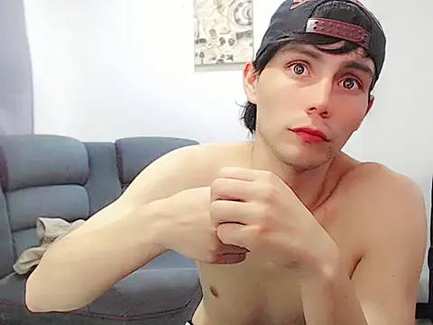 KatalinaRodriguez_ 网络视讯表演