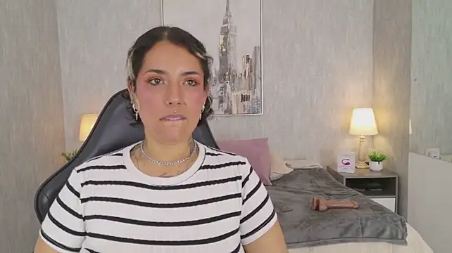 Chat XXX en directo de Victoria_Elektra