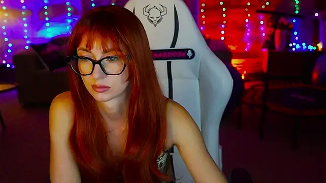 Evelyn054's Webcam Show