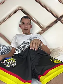 matias_ochoa Show Webcam