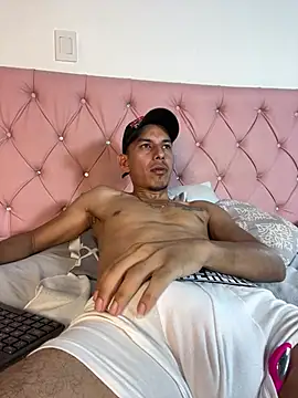matias_ochoa Adlı Modelin Web Kamerası Şovu