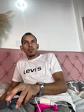 matias_ochoa Webcam-Show