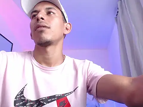 matias_ochoa 在線直播表演