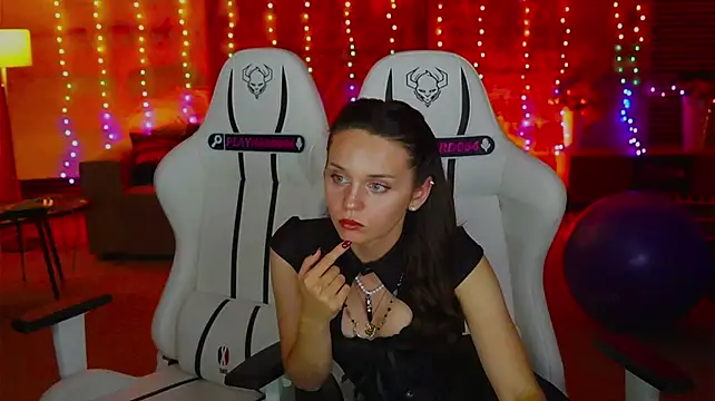 Pokazy przed kamerką – Olivia054_Sweet