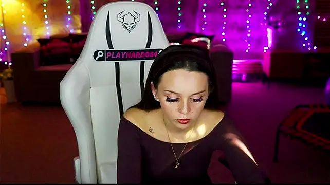 Chat XXX en directo de Olivia054_Sweet
