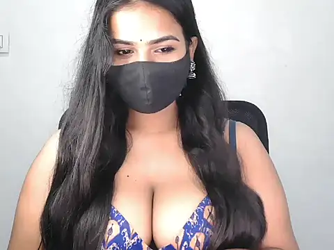הופעת וובקאם של Notty_Trisha