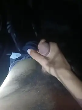 Darkkn8tion Show in webcam