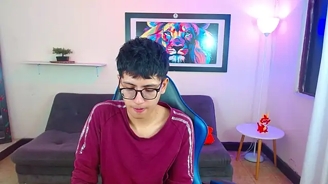 alexcum_18 Show Webcam