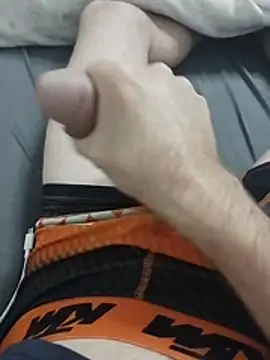 Leboss2059 Show in webcam