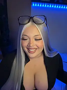 Vixen-Kiss webkamerás műsora