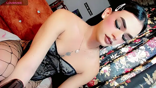 BarbyQueenn – webcam-show