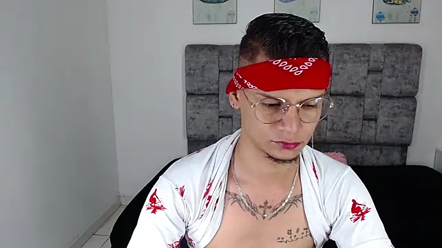 Вебкам-шоу axcel_boy_