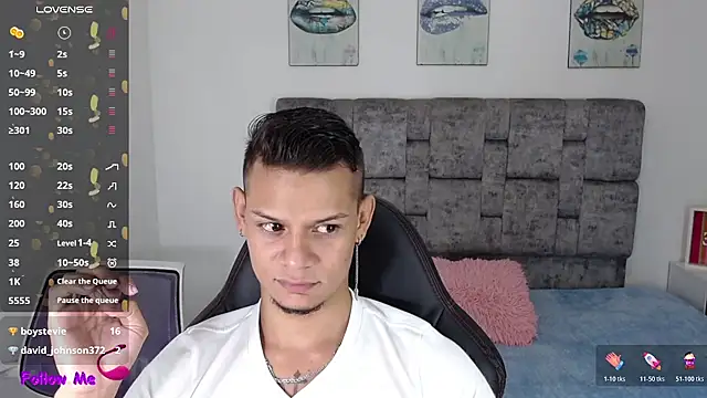 axcel_boy_ Adlı Modelin Web Kamerası Şovu