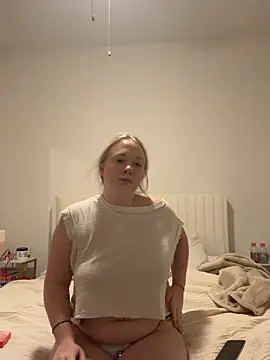 AnnieAscott's Webcam Show