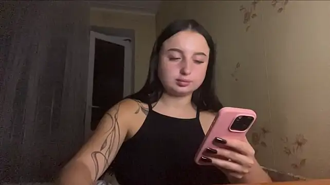 Show modela nastikbambas na web-kameri