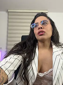 Alessia-Ferrer's Webcam Show