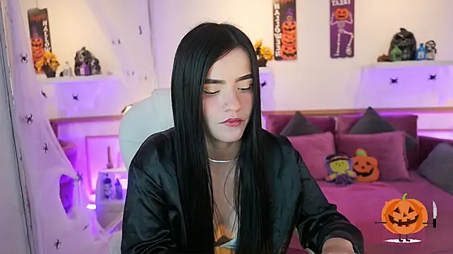 ConnyJenner Pertunjukan Webcam
