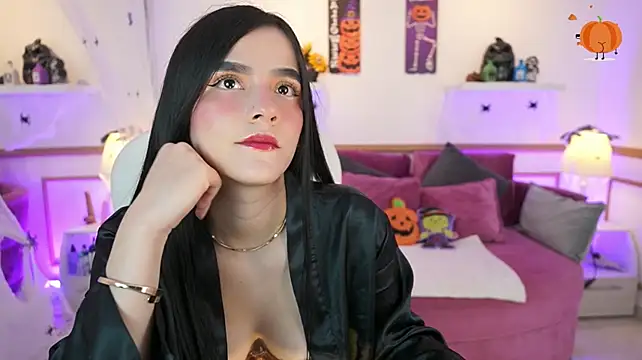 ConnyJenner Pertunjukan Webcam