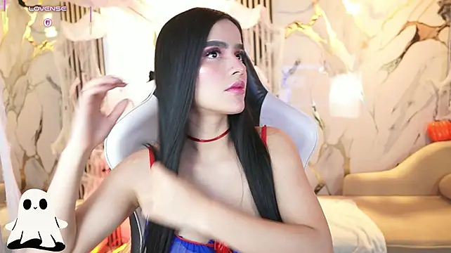ConnyJenner Show in webcam