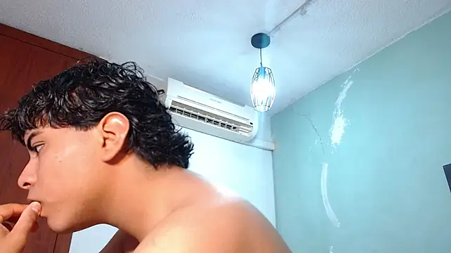 stefano_piero Webcam show