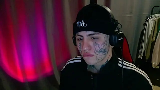 -Amarti-n Webbikameraesitys