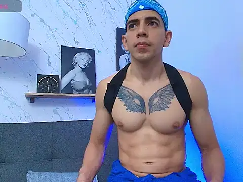ragnar_valkor's Webcam Show