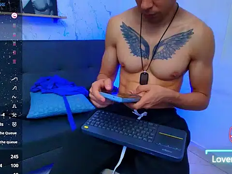 ragnar_valkor Pertunjukan Webcam