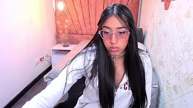 Gia_Evans__'s Live XXX Chat