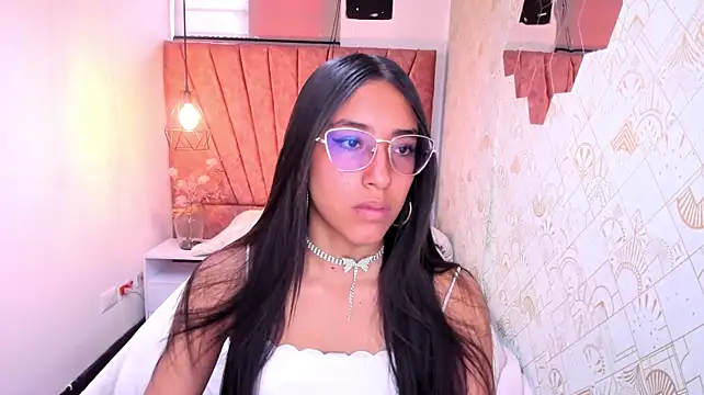 Gia_Evans__ – Live XXX-chat