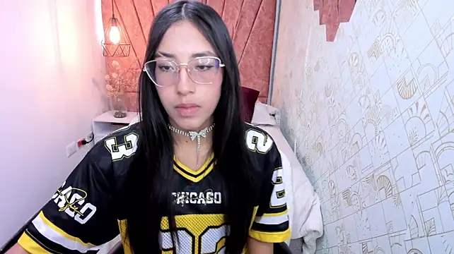 Gia_Evans__ – Naživo XXX chat