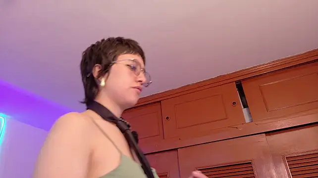 צ'אט XXX בשידור חי של milu_razzo