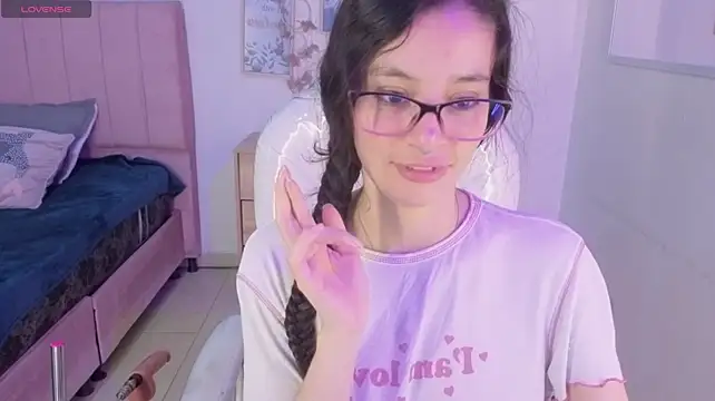 Czat XXX na żywo – Danna_star1