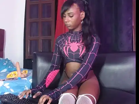 LADYBROWN__ webkamerás műsora