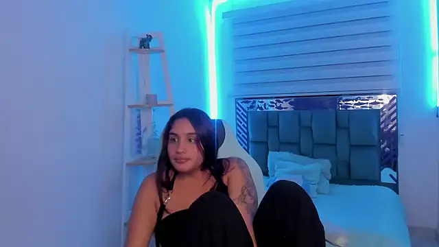 XXX chat uživo modela Kir_ely