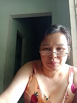 -Iloveyou9999- 网络视讯表演