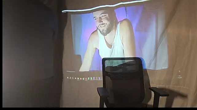 JackHera webkamerás műsora