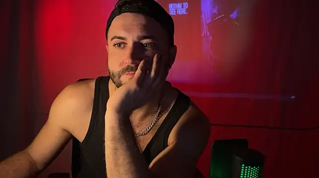Show modela JackHera na web-kameri