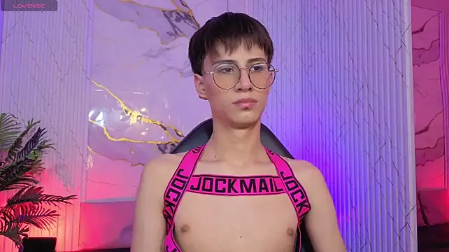 Davi_Tay webcam show