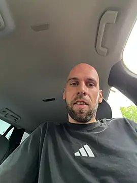 Oliver_outside's Webcam Show